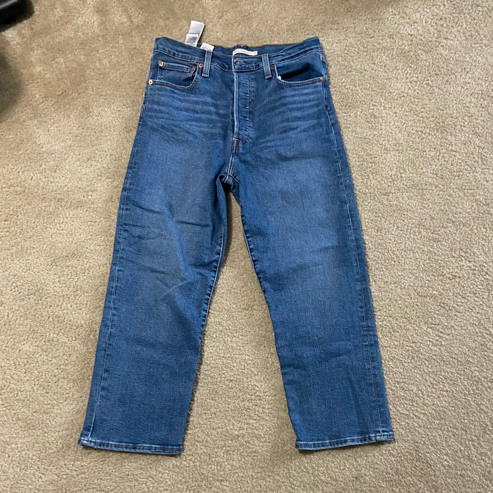 Levi’s ribcage straight ankle jeans